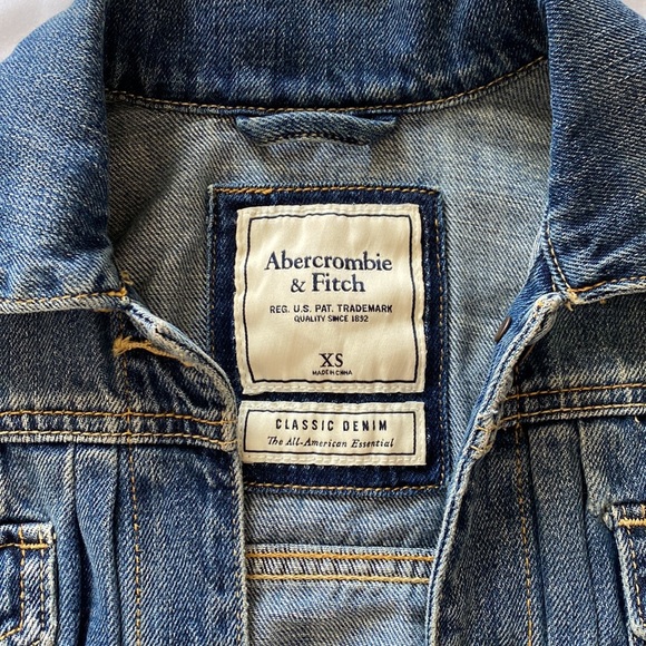Abercrombie Jean Jacket - Picture 4 of 6